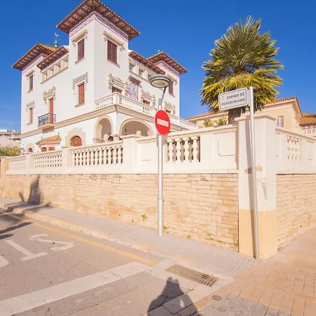 Luxury In The Centre Of Apartment